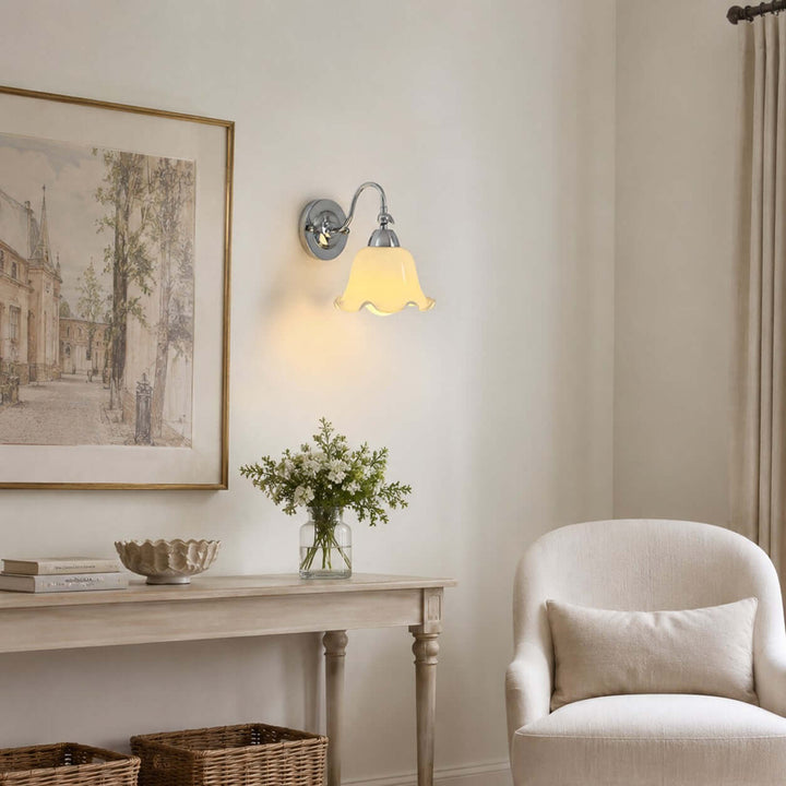 Amarise Wall Light - French Flower Glass for Bedside Room Decor | Vinlighting