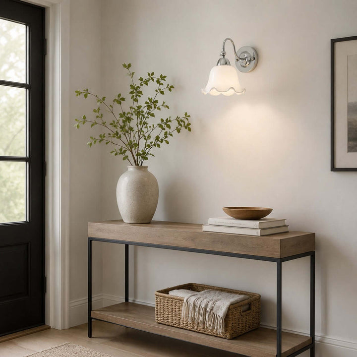 Amarise Wall Light - French Flower Glass for Bedside Room Decor | Vinlighting