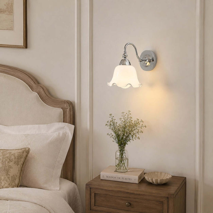 Amarise Wall Light - French Flower Glass for Bedside Room Decor | Vinlighting