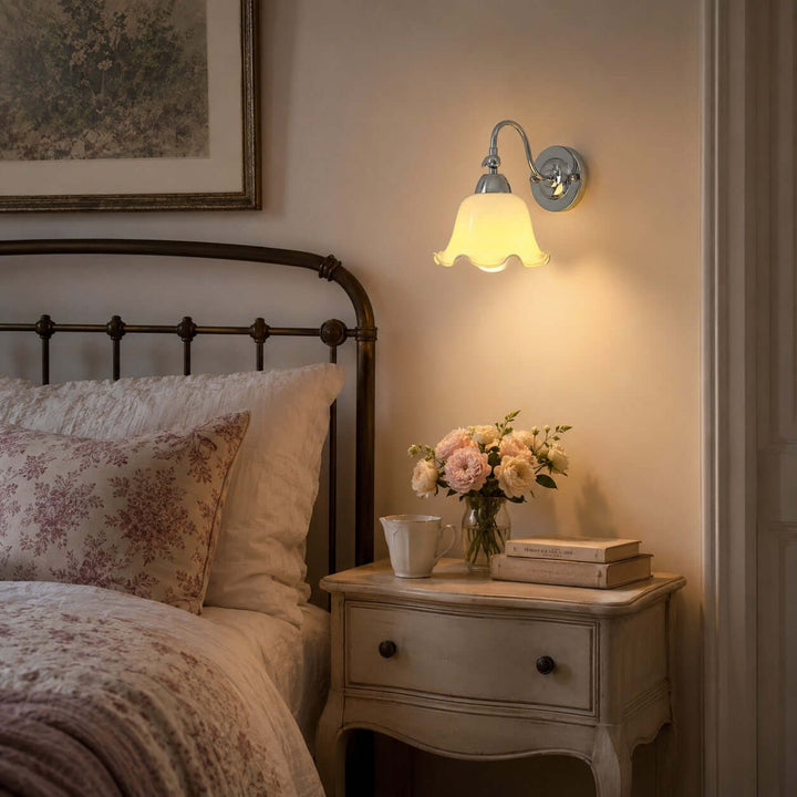 Amarise Wall Light - French Flower Glass for Bedside Room Decor | Vinlighting