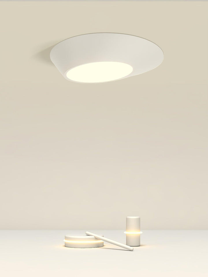 Angled Ceiling Light | Modern Lamp for Any Room | Vinlighting | Vinlighting | Vinlighting