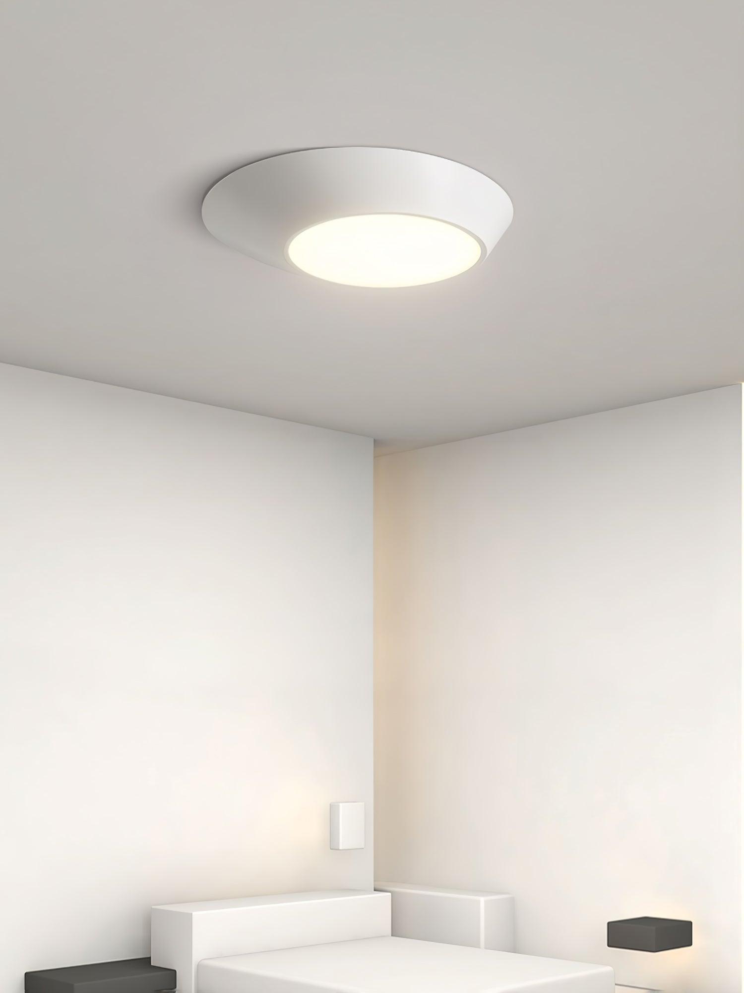 Angled Ceiling Light - Vinlighting