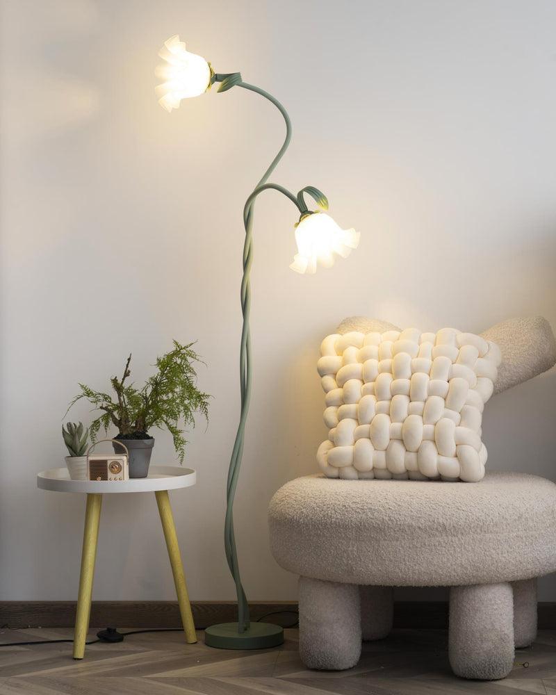 Art Deco Green Flower Floor Lamp for Living Room or Cute Bedroom Decor | Vinlighting | Vinlighting