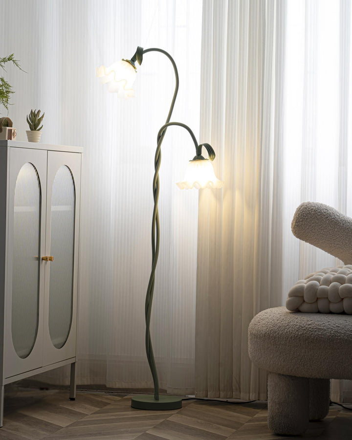 Art Deco Green Flower Floor Lamp for Living Room or Cute Bedroom Decor | Vinlighting | Vinlighting