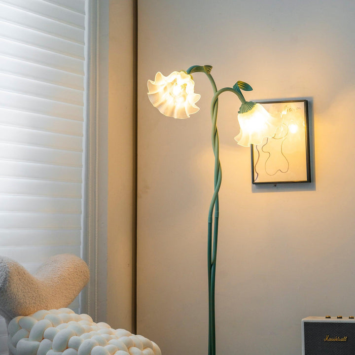 Art Deco Green Flower Floor Lamp for Living Room or Cute Bedroom Decor | Vinlighting | Vinlighting