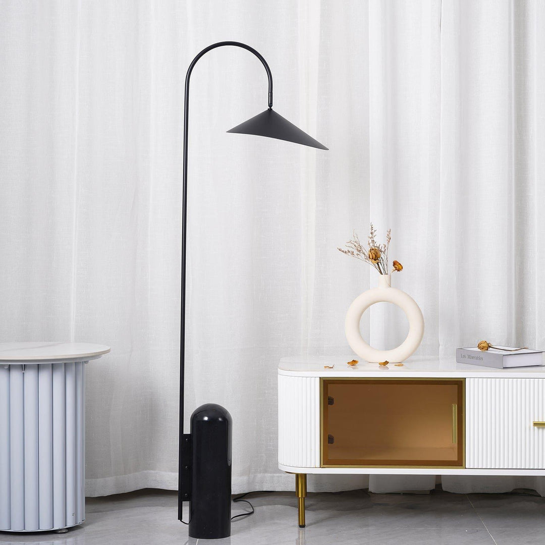 Arum Floor Lamp | Minimalist Art Deco Lighting with Black Marble Base | Vinlighting | Vinlighting