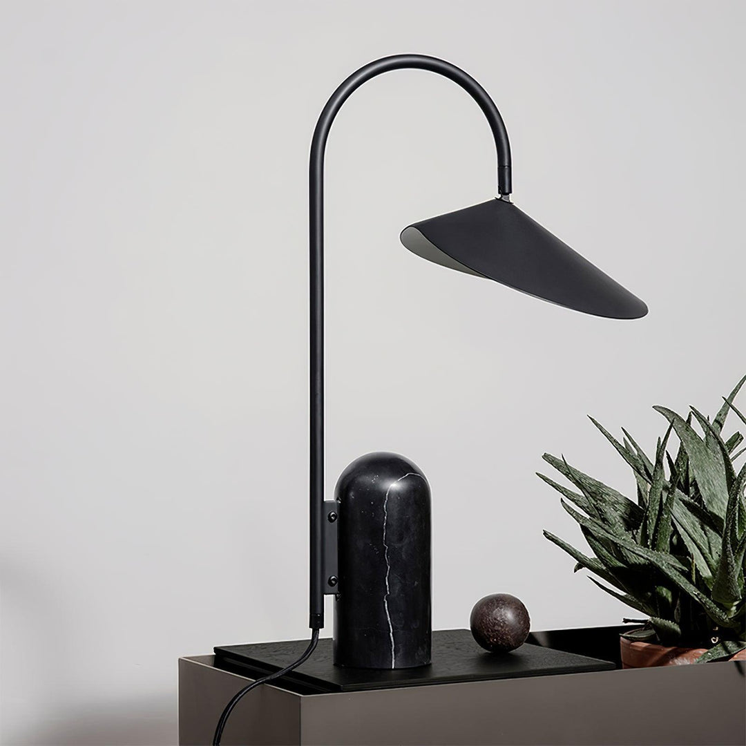 Arum Marble Table Lamp - Modern Living Room Lighting | Vinlighting | Vinlighting