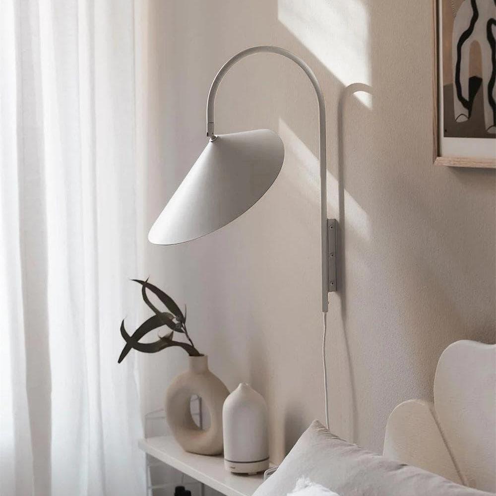 Arum Plug-In Wall Sconce - Modern Bedroom Style Wall Light | Vinlighting | Vinlighting