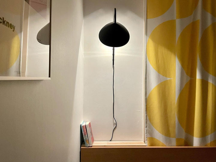 Arum Plug-In Wall Sconce - Modern Bedroom Style Wall Light | Vinlighting | Vinlighting