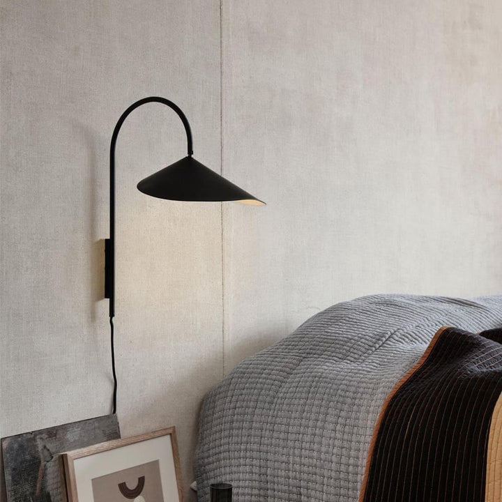 Arum Plug-In Wall Sconce - Modern Bedroom Style Wall Light | Vinlighting | Vinlighting