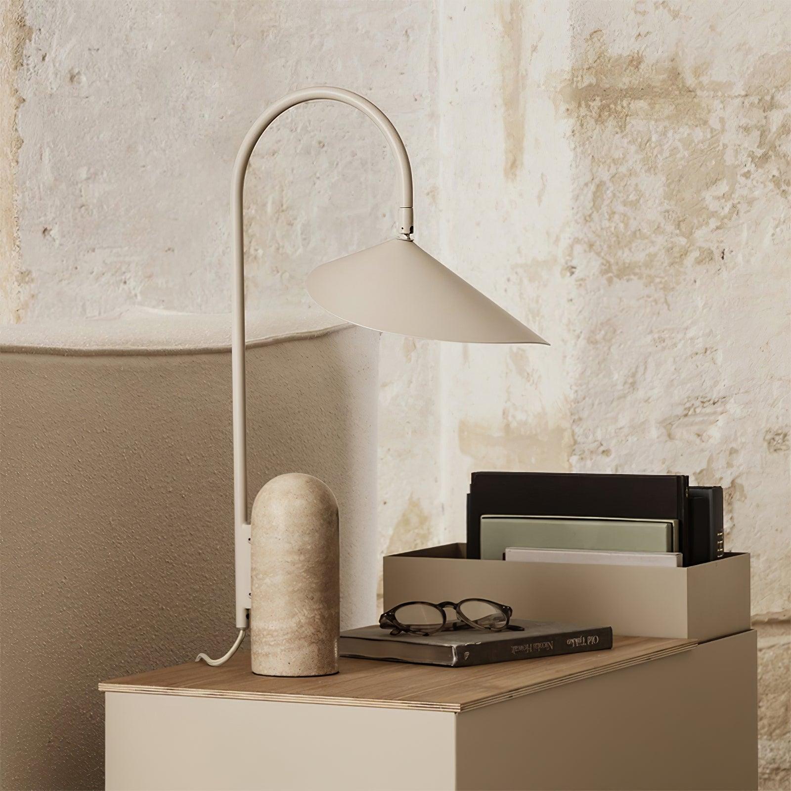 Arum Table Lamp - Vinlighting