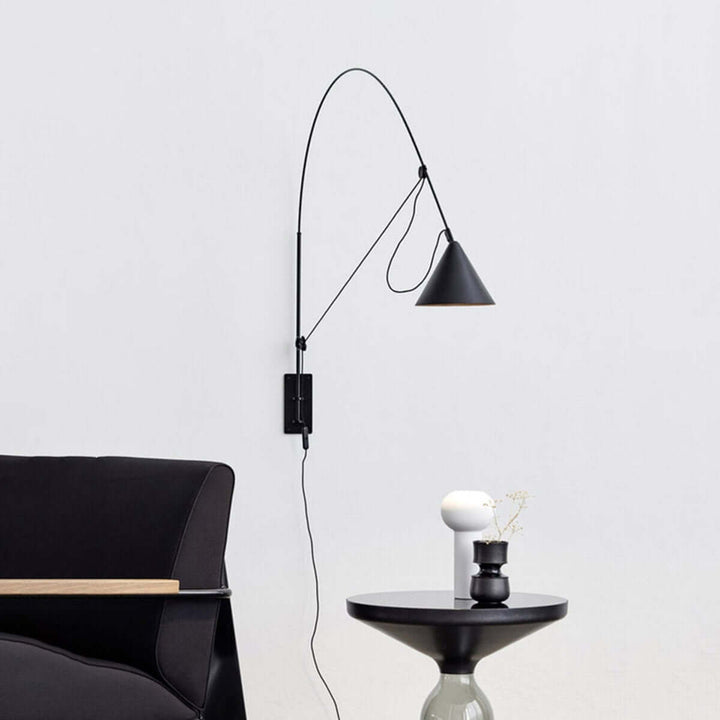 Auvell Wall Lamp
