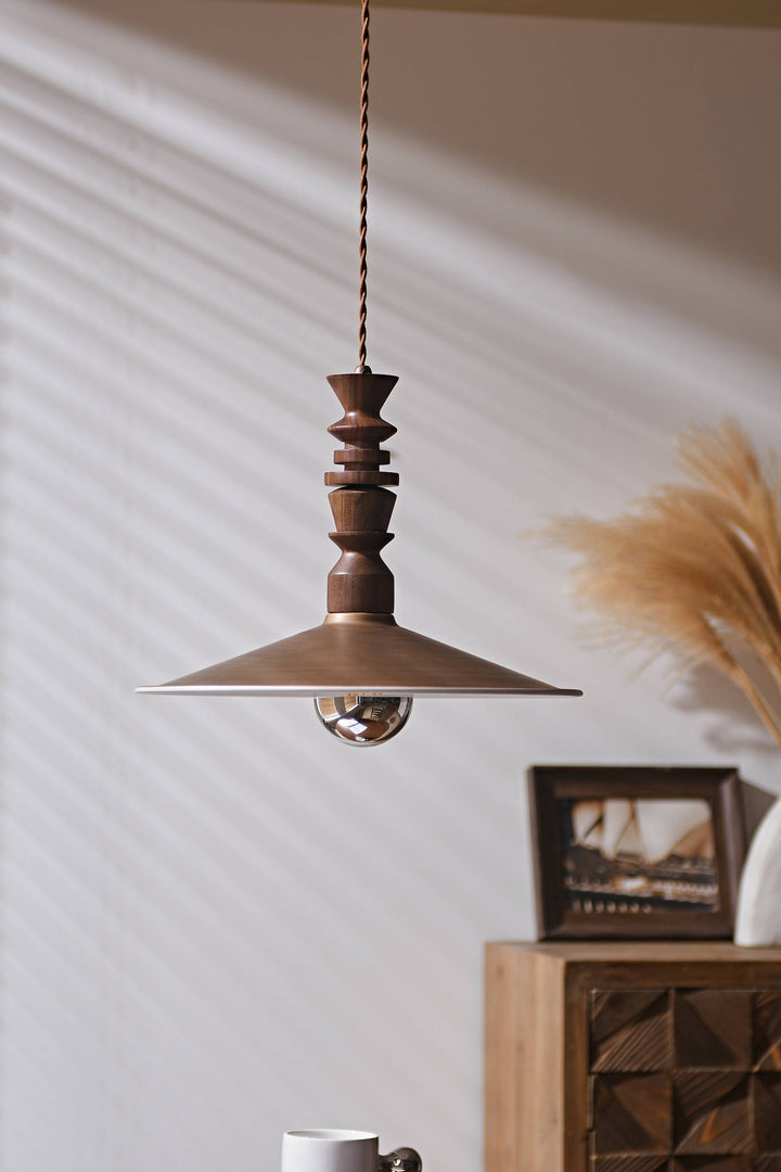Ballet Air Chandelier – Elegant Walnut & Brass Lighting Fixture | Vinlighting