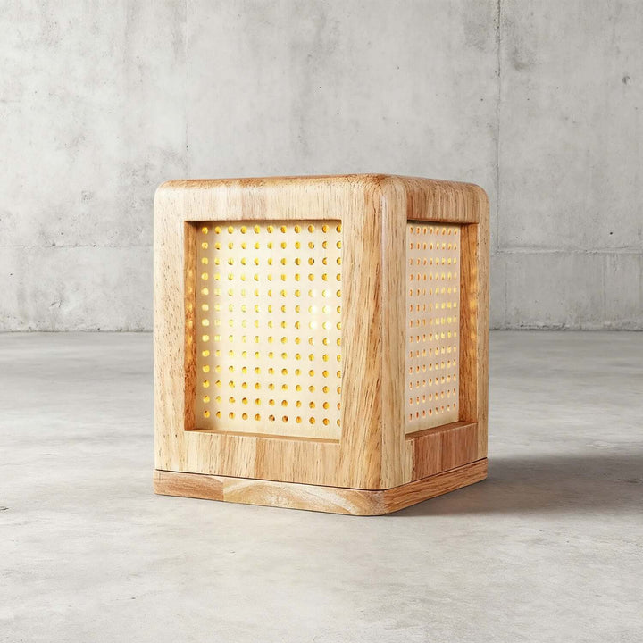 Belino Table Lamp – Retro Cube Solid Wood Ambient Lamp