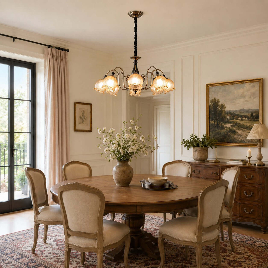 Belvona American Vintage Chandelier with Flower Glass Shades | Vinlighting