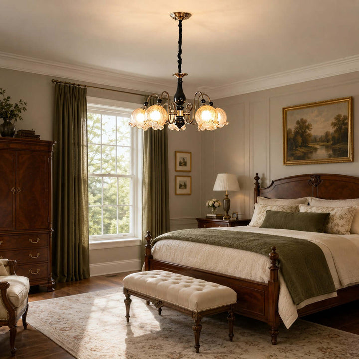 Belvona American Vintage Chandelier with Flower Glass Shades | Vinlighting