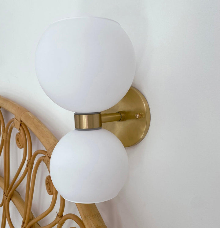 Betty Wall Lamp | Mid Century Glass Bathroom Design | Vinlighting | Vinlighting | Vinlighting
