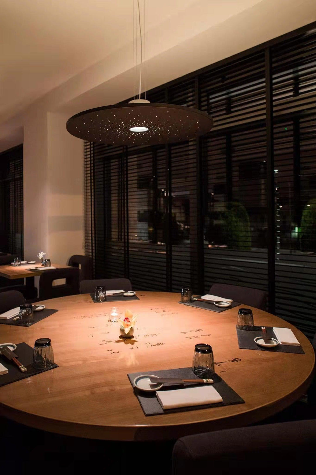 Black Round Contemporary Kitchen Pendant Light | Dining Room Dome | Vinlighting | Vinlighting