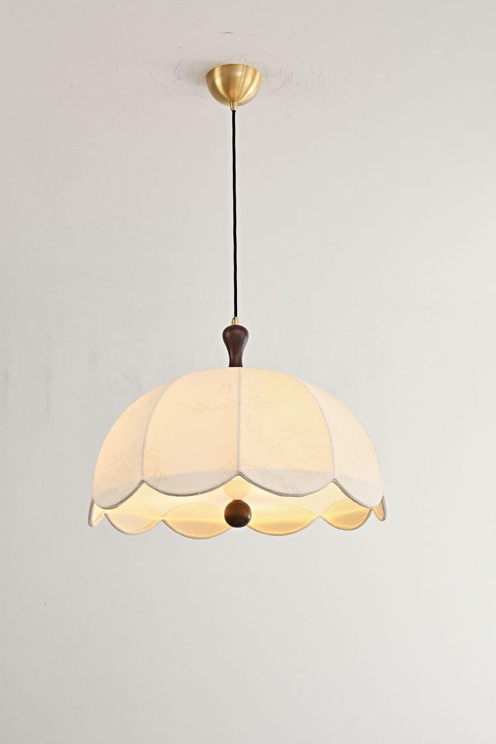 Bloom Pendant Light– Vintage Petal Design with Gold Accents | Vinlighting | Vinlighting