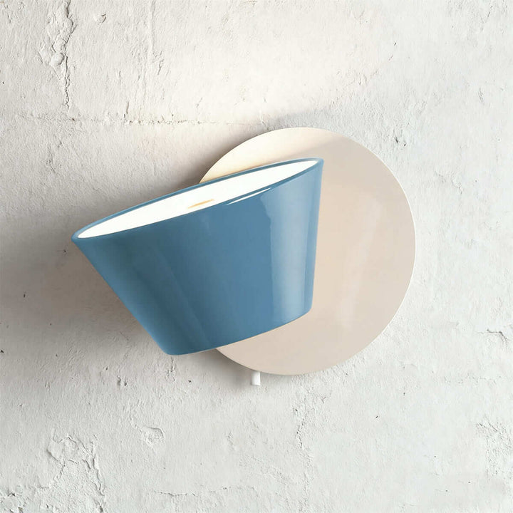 Brevino Wall Lamp – Simple Creative Rotating Bedside Light