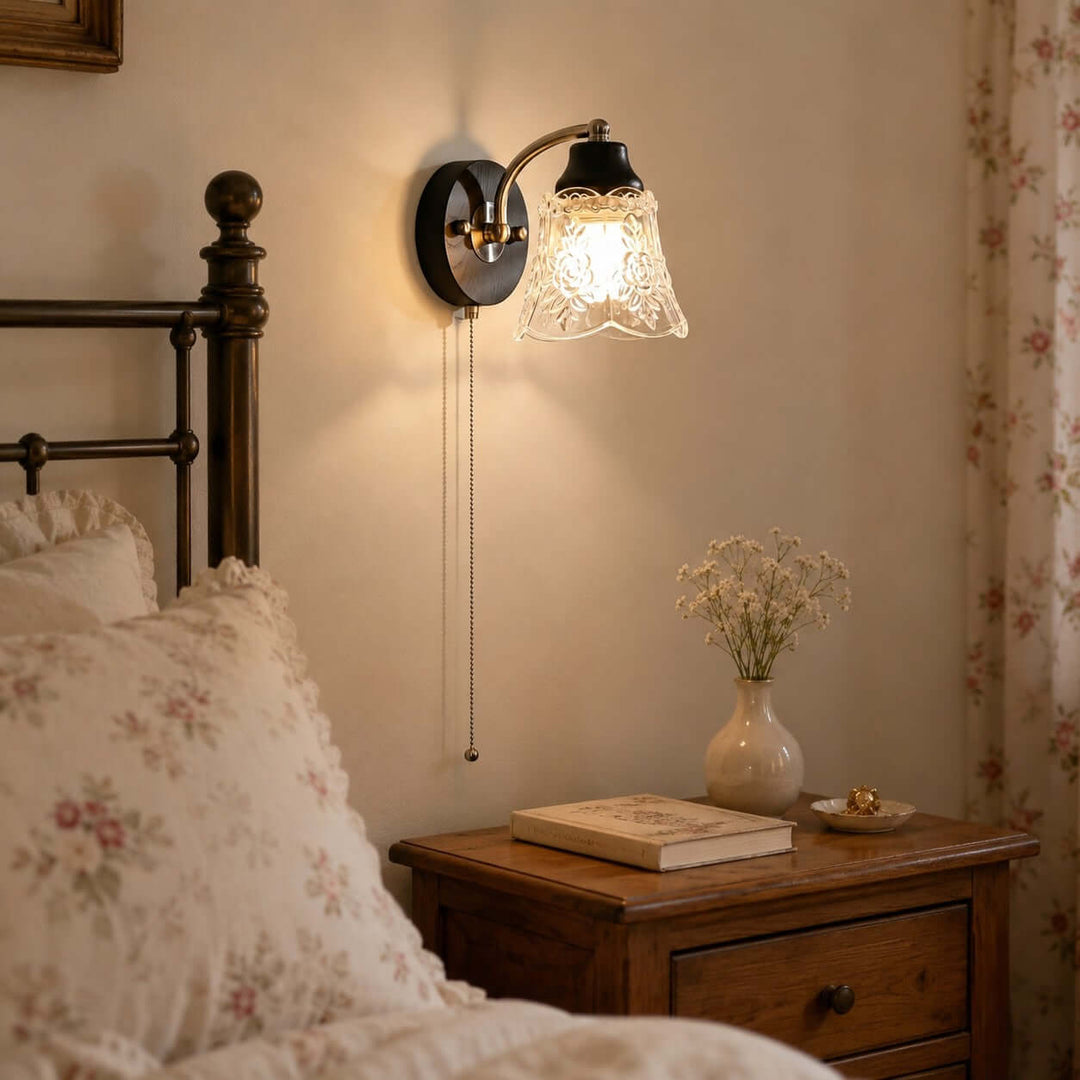 Camille Wall Sconce | French Vintage Floral Glass Wall Sconce | Vinlighting