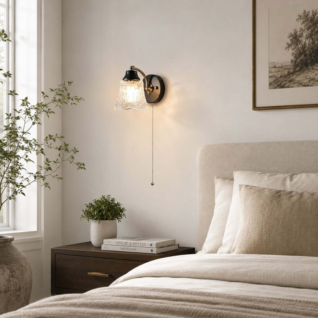 Camille Wall Sconce | French Vintage Floral Glass Wall Sconce | Vinlighting
