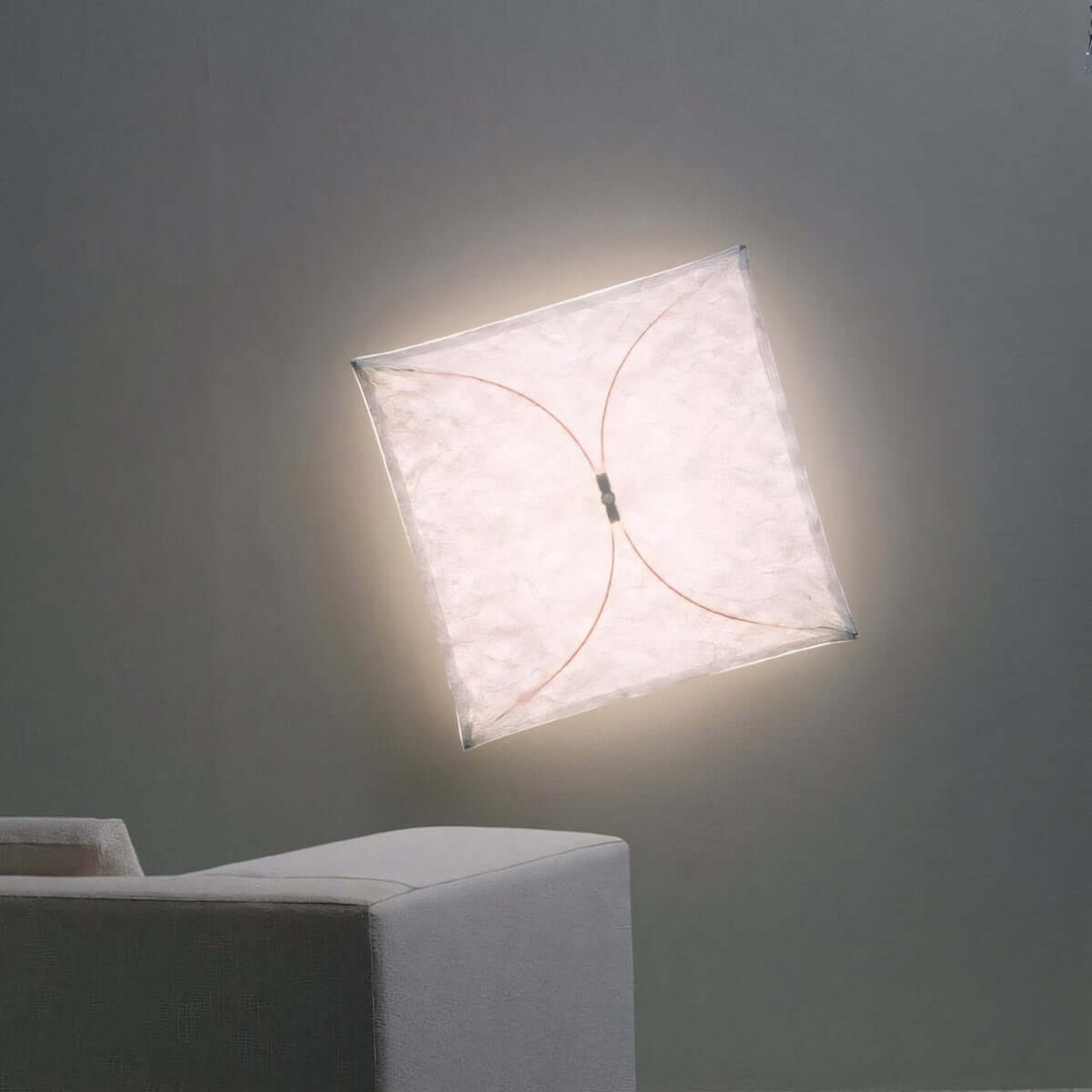 Camiryn Wall Lamp – Simple, Stylish, Unique Kite Wall Lighting
