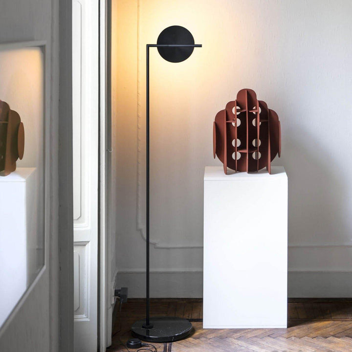 Captain Floor Lamp | Dual-Purpose Uplighting & Reading Light | Vinlighting | Vinlighting