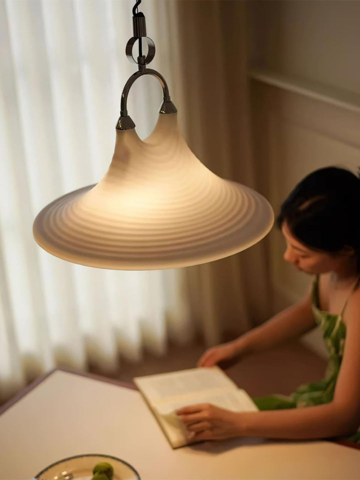 Carlo Trumpet Pendant Lamp - Art Deco Bathroom Light | Vinlighting | Vinlighting