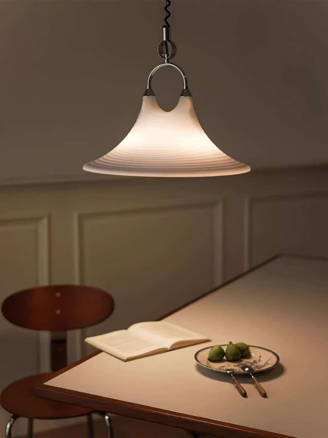 Carlo Trumpet Pendant Lamp - Art Deco Bathroom Light | Vinlighting | Vinlighting