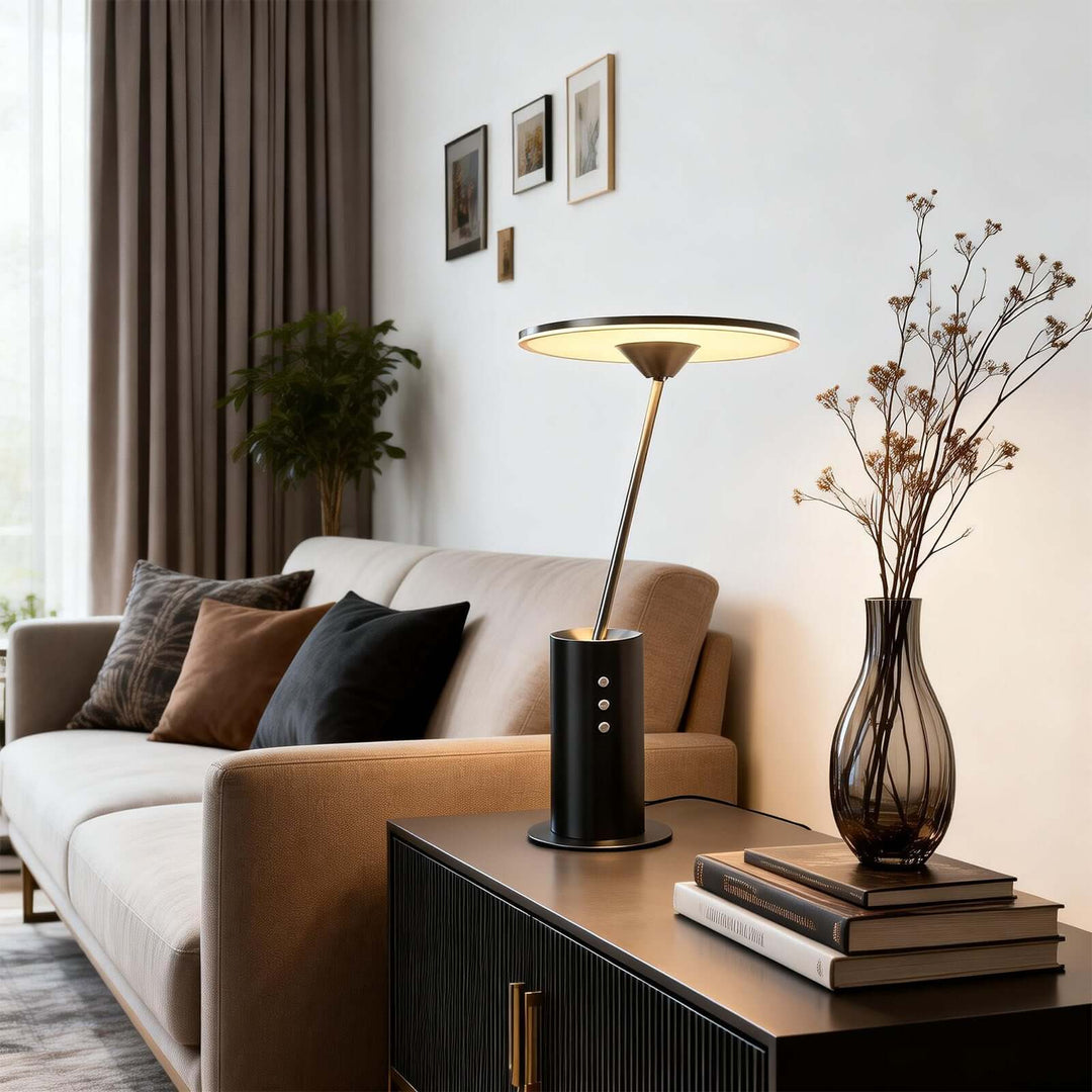 Cavro Table Lamp – Scandi Minimal Office Table Lamp