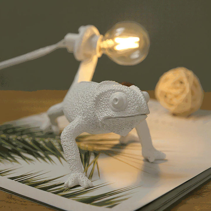 Chameleon Table Lamp - Mini Animal Lamp | Vinlighting | Vinlighting | Vinlighting