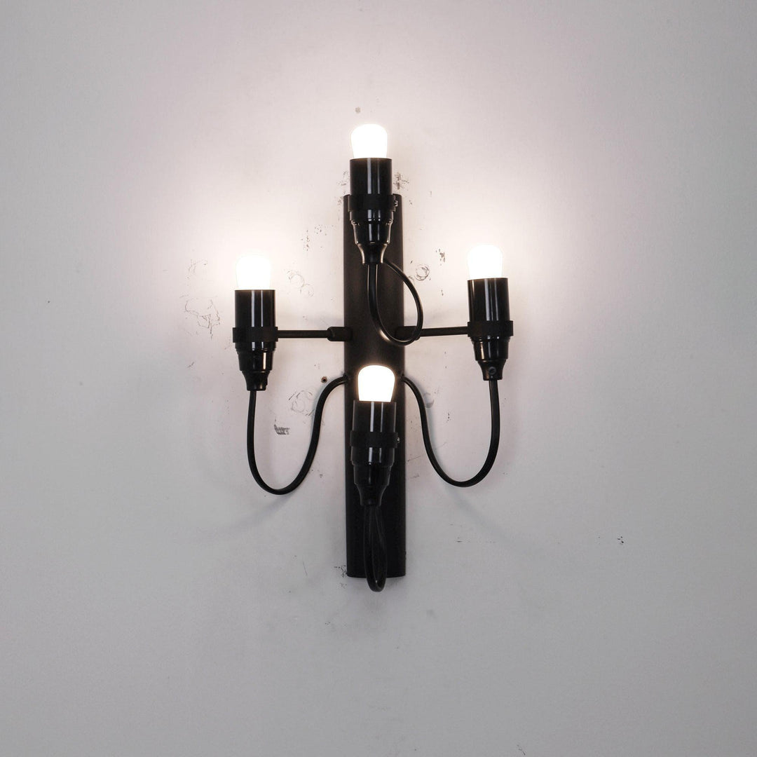 Classic 2097 Wall Light - Modern Gold Sconce For Living Room | Vinlighting | Vinlighting