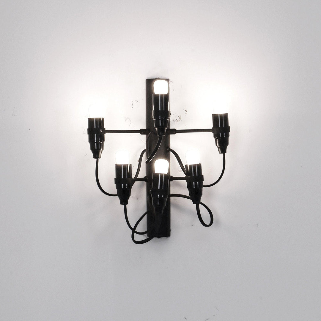 Classic 2097 Wall Light - Modern Gold Sconce For Living Room | Vinlighting | Vinlighting