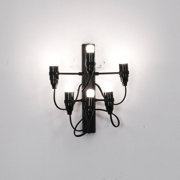 Classic 2097 Wall Light - Modern Gold Sconce For Living Room | Vinlighting | Vinlighting