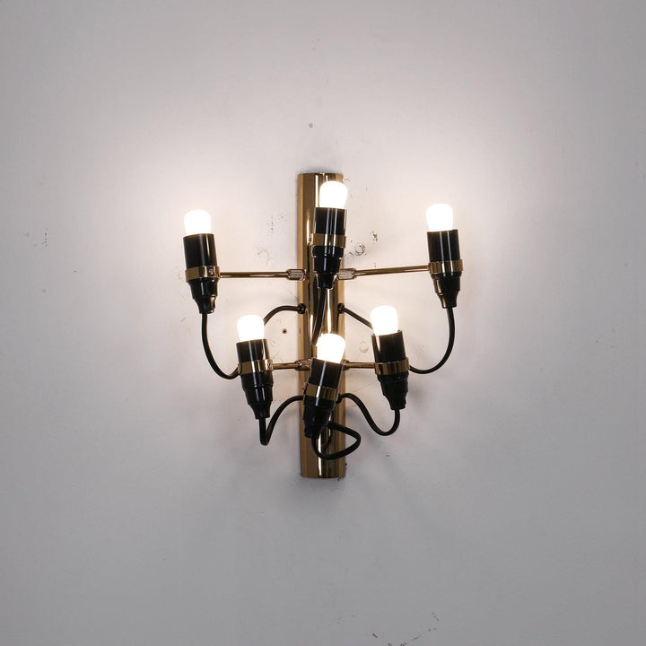 Classic 2097 Wall Light - Modern Gold Sconce For Living Room | Vinlighting | Vinlighting