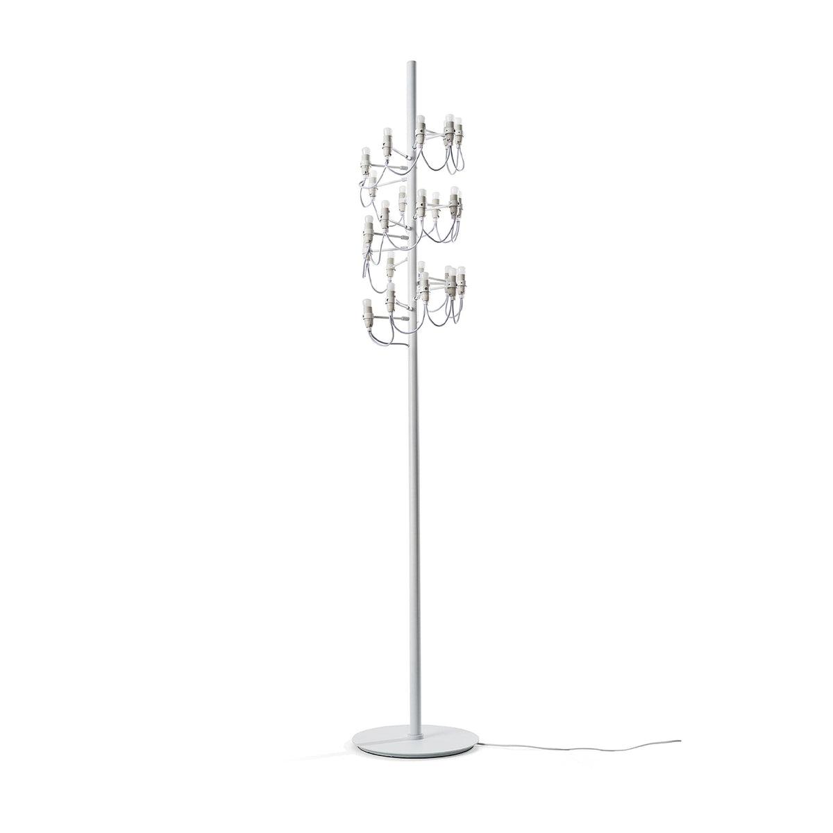 Classic 2097 Floor Lamp - Vinlighting