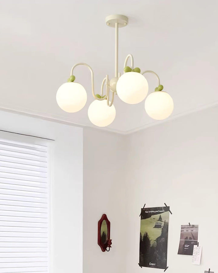 Cream Cherry Chandelier – Playful Elegance with Soft Glow | Vinlighting | Vinlighting
