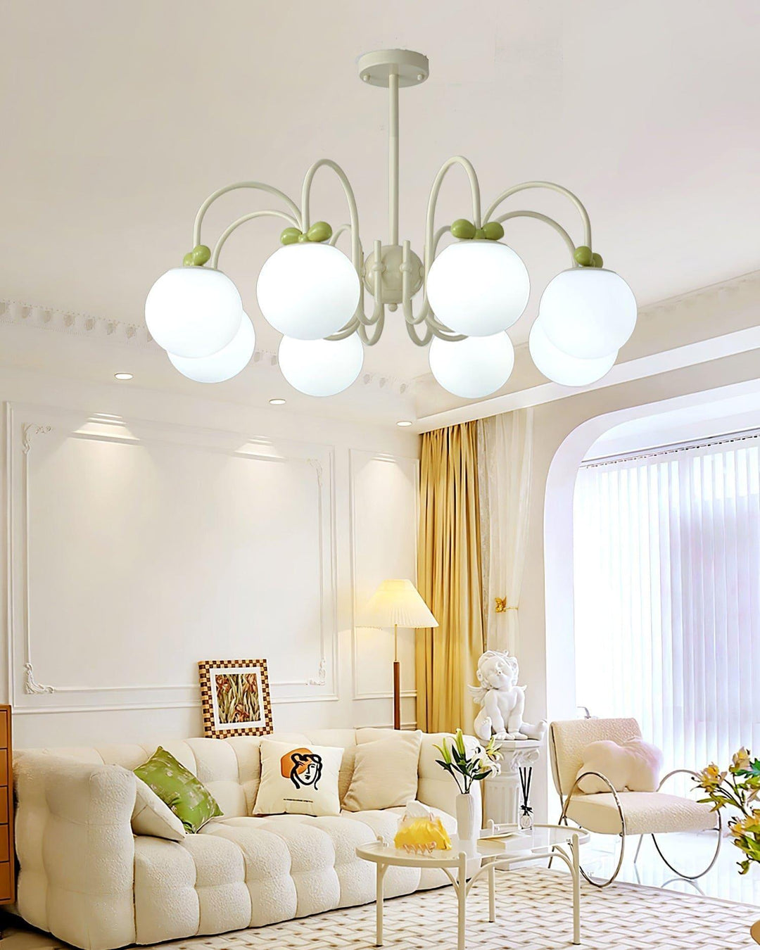 Cream Cherry Chandelier – Playful Elegance with Soft Glow | Vinlighting | Vinlighting