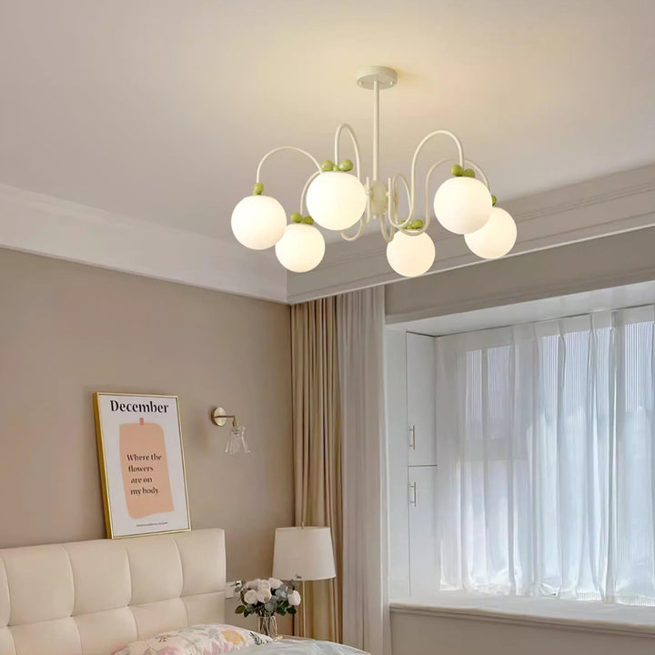 Cream Cherry Chandelier – Playful Elegance with Soft Glow | Vinlighting | Vinlighting