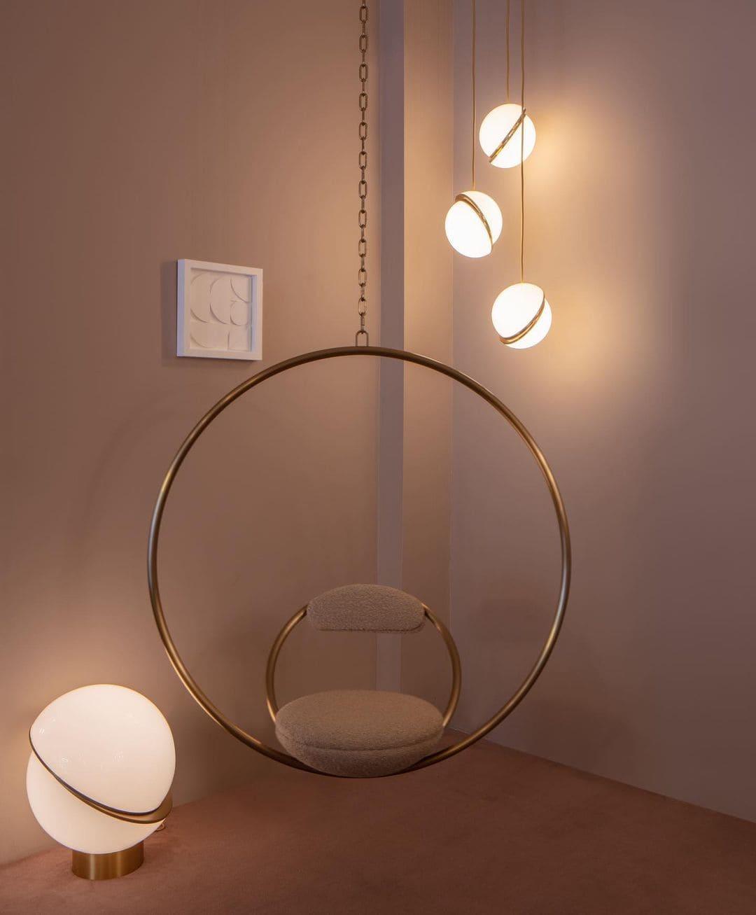 Crescent Pendant Lamp | Copper Globe Hanging Light | Vinlighting | Vinlighting
