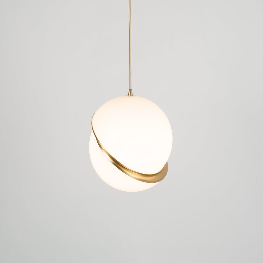 Crescent Pendant Lamp | Copper Globe Hanging Light | Vinlighting | Vinlighting