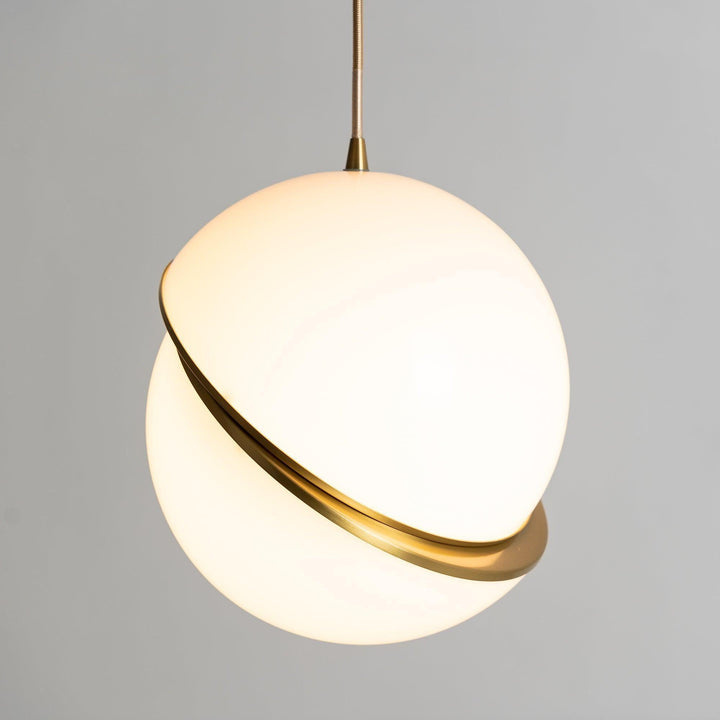 Crescent Pendant Lamp | Copper Globe Hanging Light | Vinlighting | Vinlighting