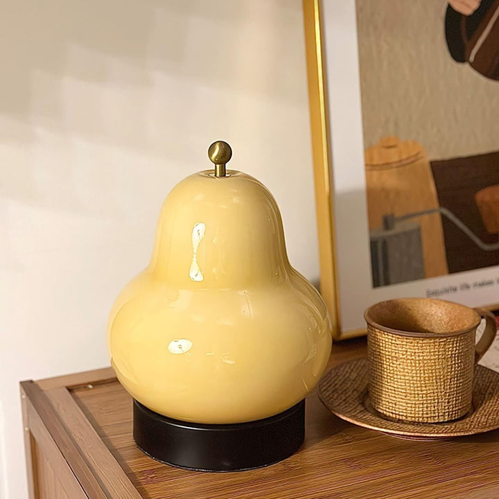 Cute Pear Table Lamp - Pink Touch & Dining Room | Vinlighting | Vinlighting | Vinlighting