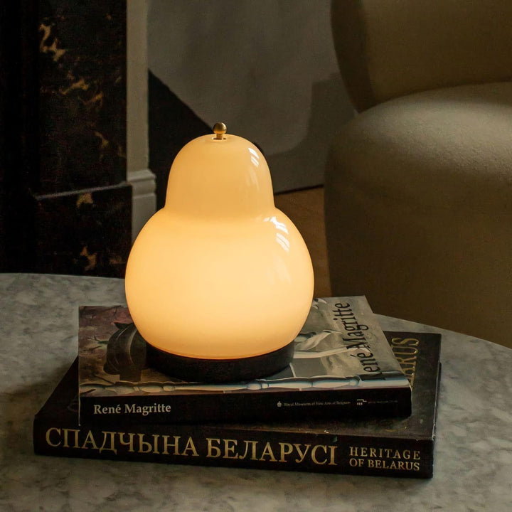 Cute Pear Table Lamp - Pink Touch & Dining Room | Vinlighting | Vinlighting | Vinlighting