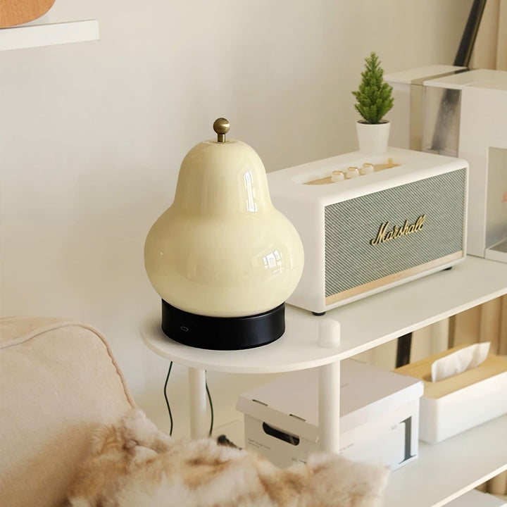Cute Pear Table Lamp - Pink Touch & Dining Room | Vinlighting | Vinlighting | Vinlighting