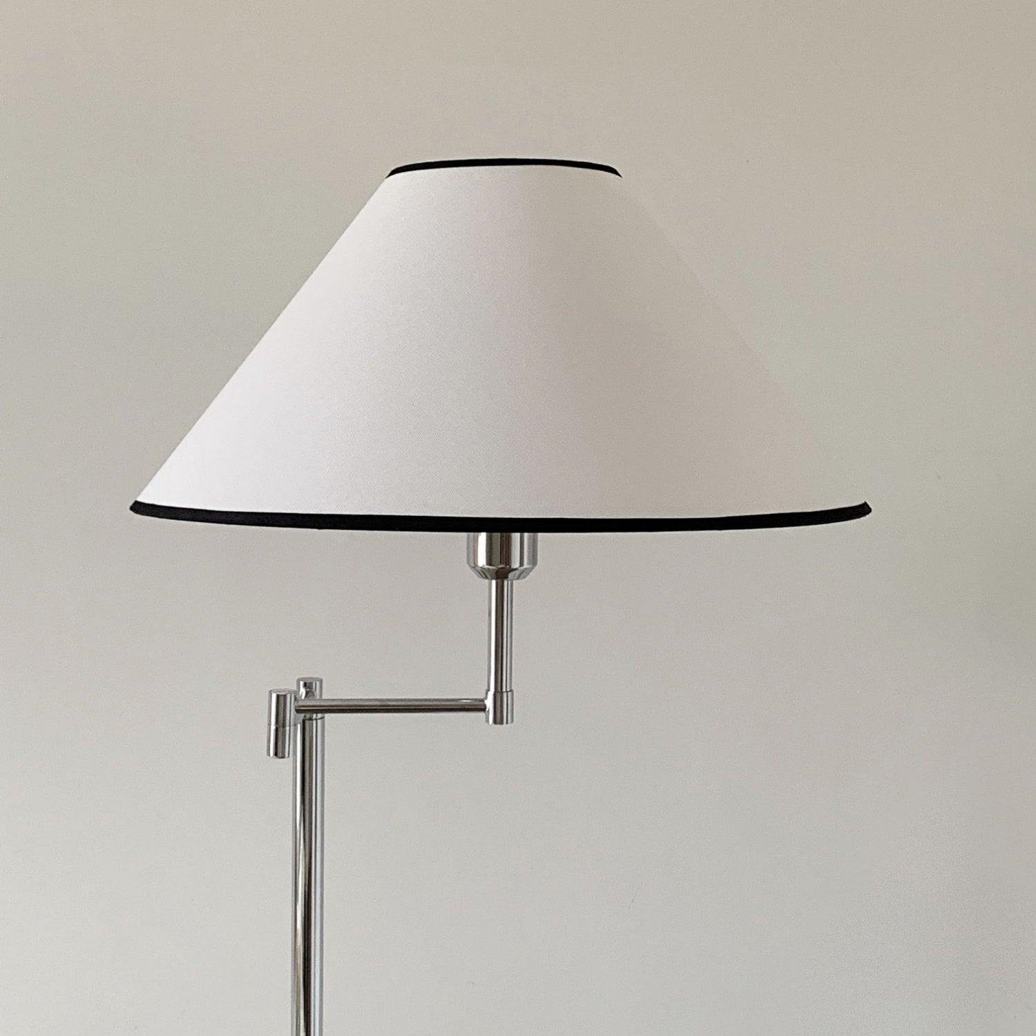 Dakota Floor Lamp - Vinlighting