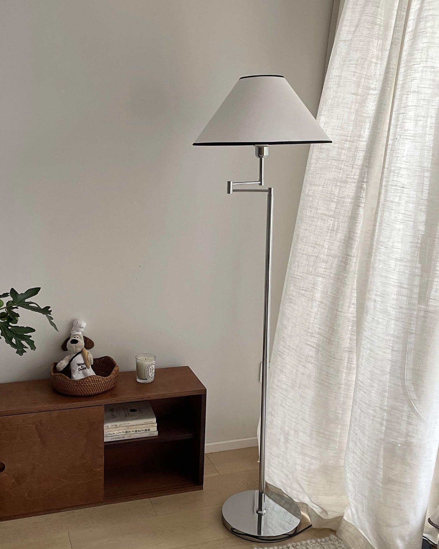 Dakota Floor Lamp - Vinlighting