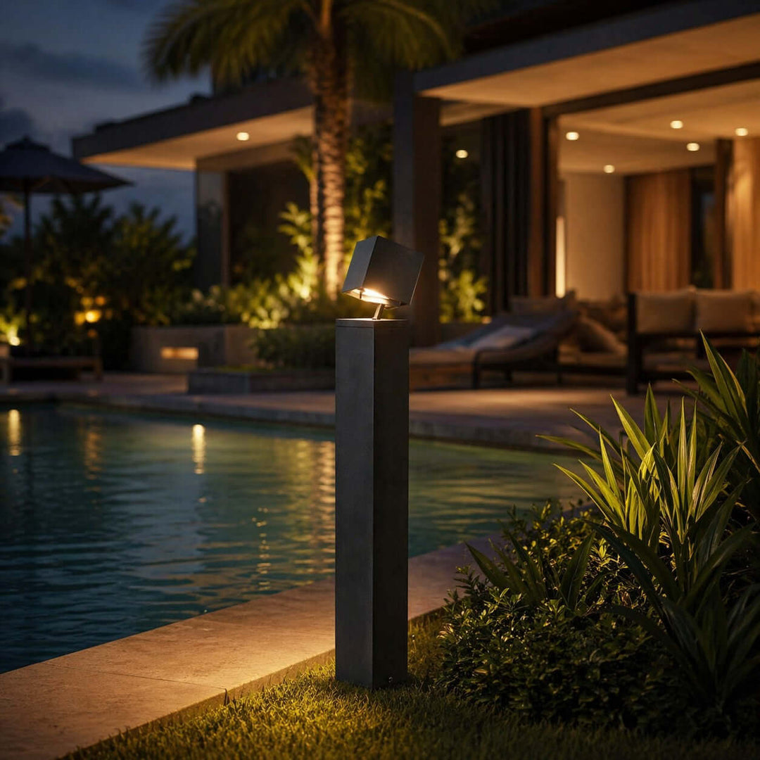Denvira Outdoor Floor Lamp - Minimalist Geometric Outdoor Lamp