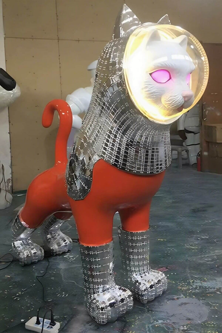 Draxum sculpture floor lamp featuring a playful cat design, perfect for art deco style living rooms.